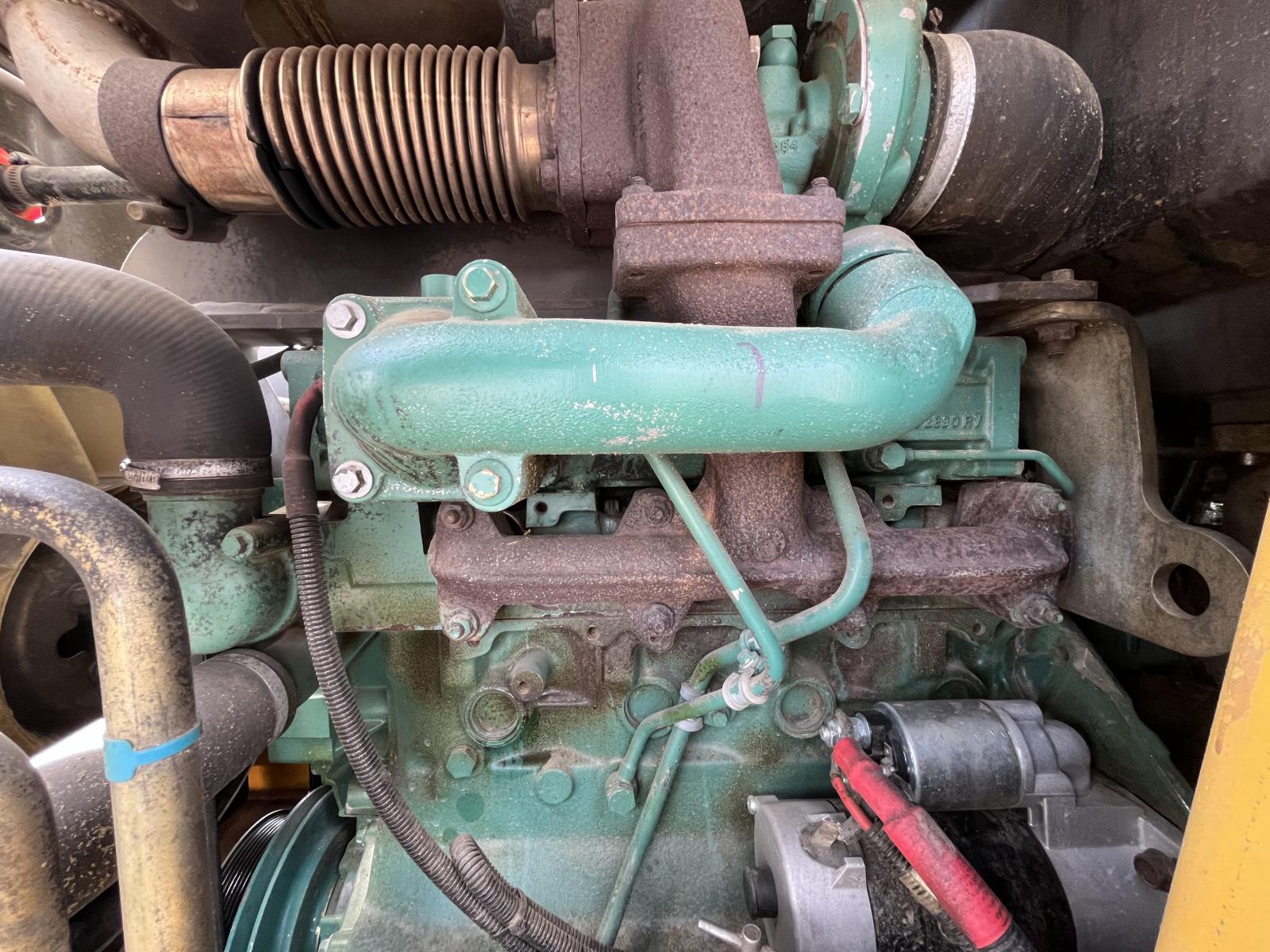 ./imagenes/INVOICE/2019/15154/VOLVO BL70 (19).JPG